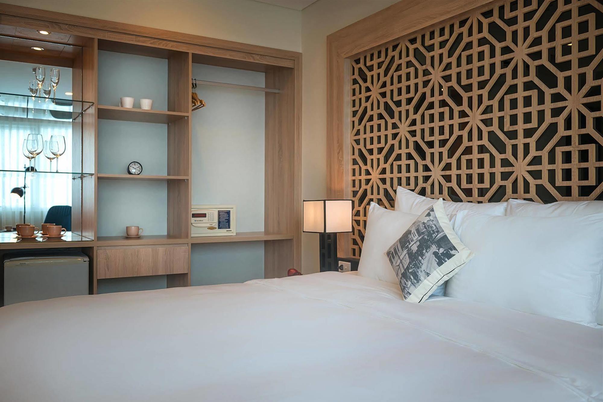 Ccentral Hotel Bui Vien Хошимин Экстерьер фото